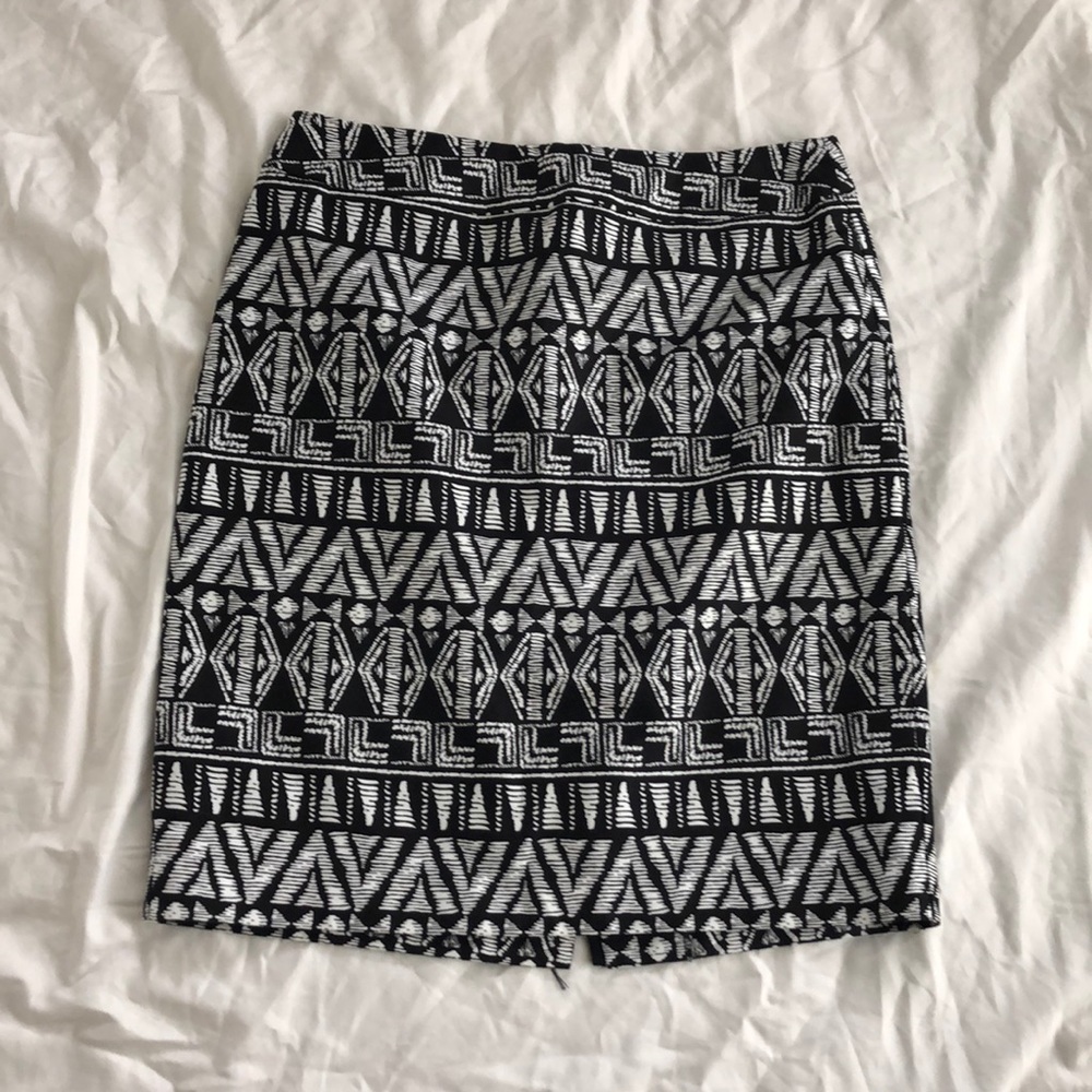 Cynthia Rowley Aztec print pencil skirt EUC